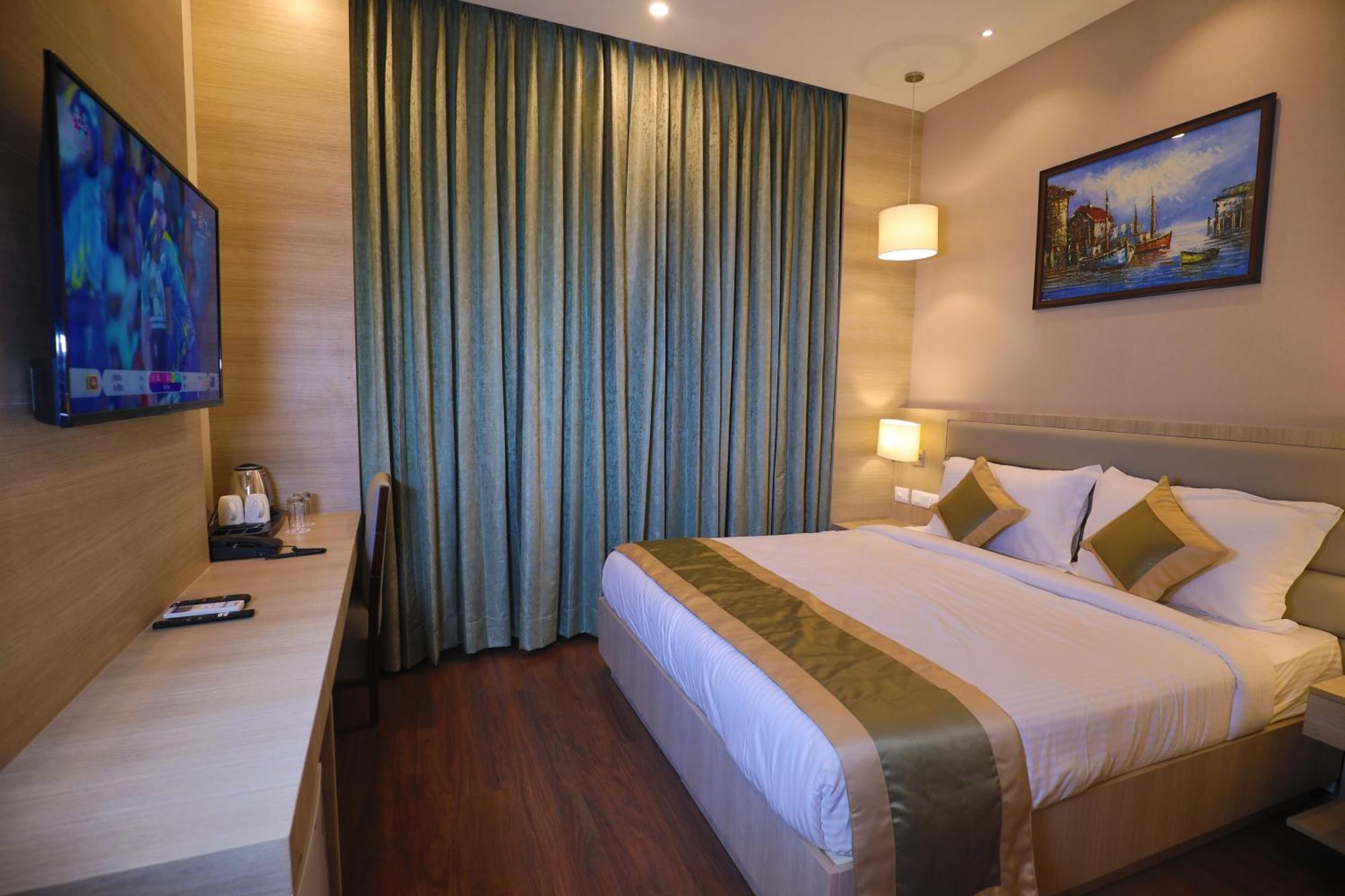 Hotel Goa Country Club à Gurgaon Extérieur photo