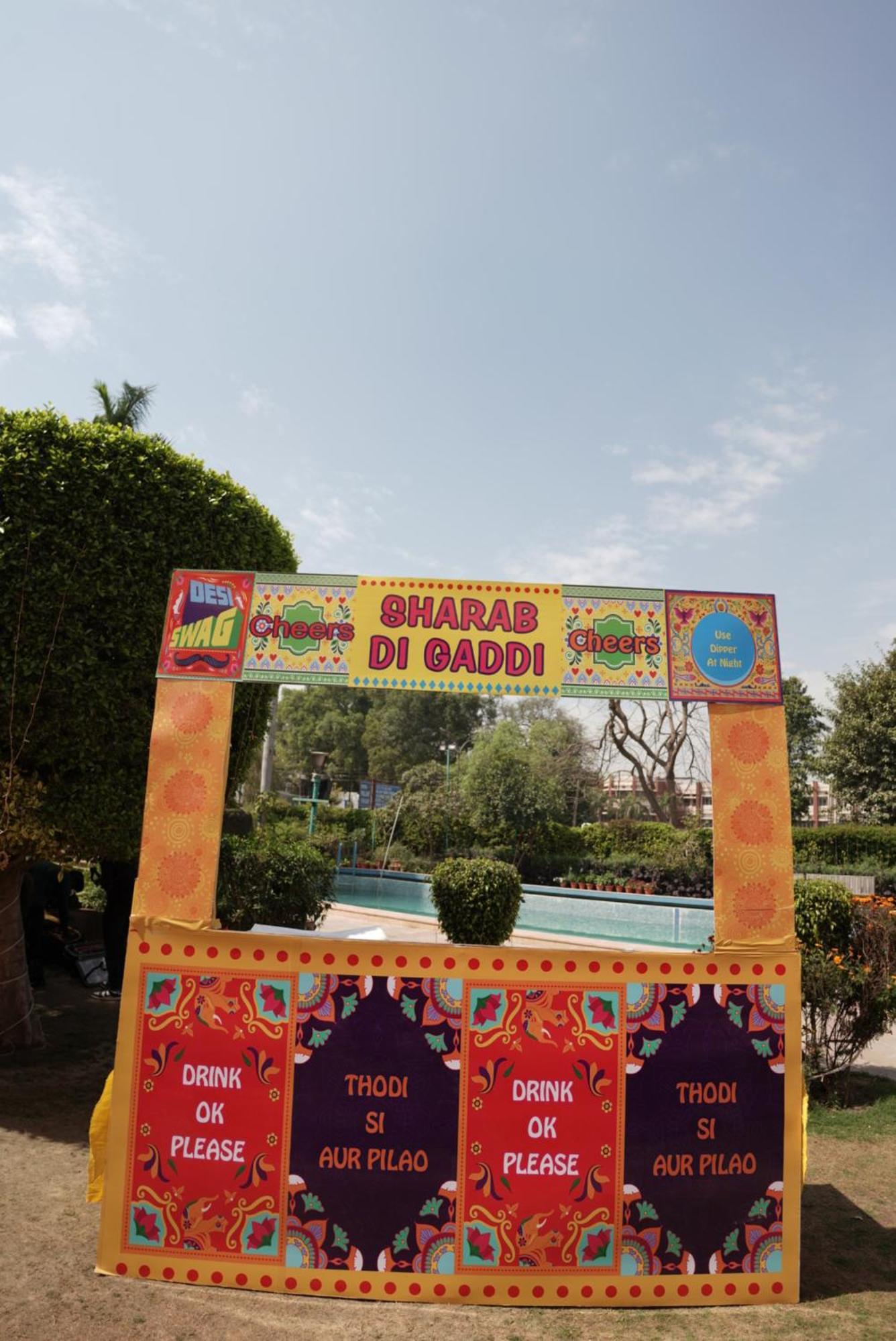 Hotel Goa Country Club à Gurgaon Extérieur photo